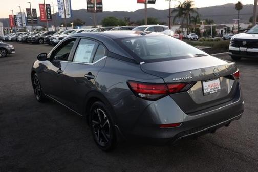 2025 Nissan Sentra SV