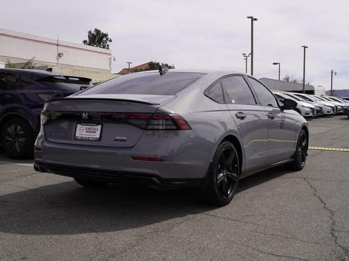2023 Honda Accord Hybrid Sport-L
