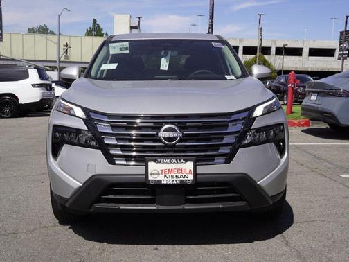 Brilliant Silver Metallic 2025 Nissan Rogue SV