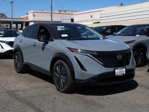 2025 Nissan ARIYA PLATINUM+