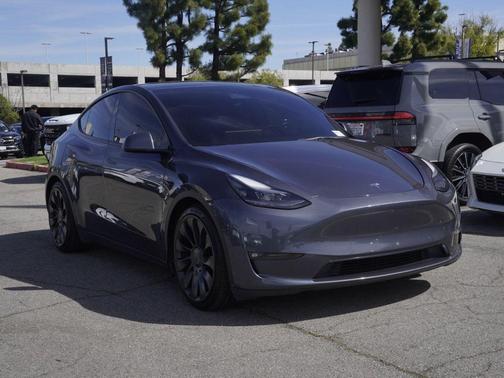 Midnight Silver Metallic 2022 Tesla Model Y Performance
