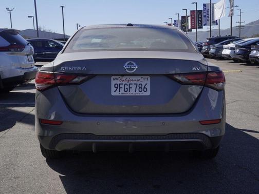 Gun Metallic 2023 Nissan Sentra SV
