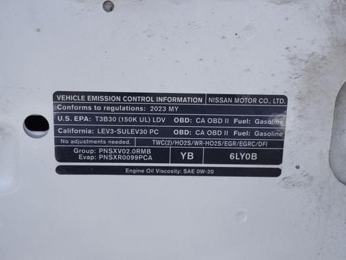 Cloud White 2023 Nissan Sentra SV