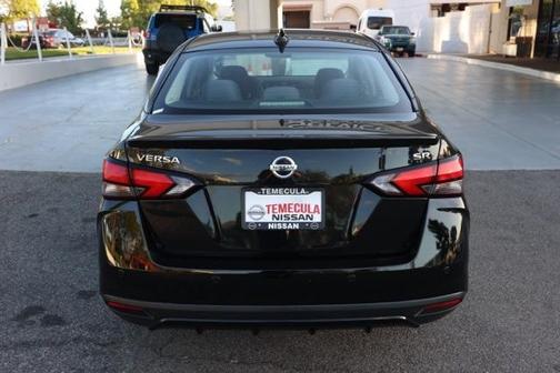 2020 Nissan Versa 1.6 SR