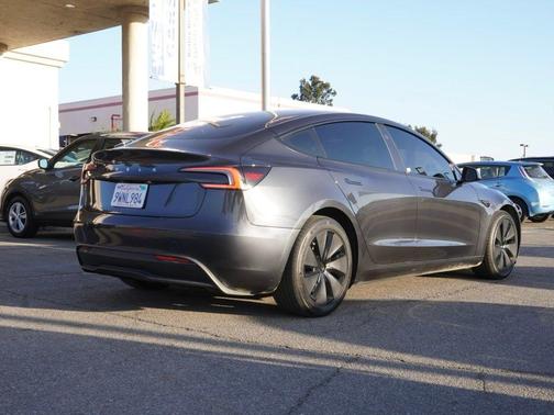 2024 Tesla Model 3 Base