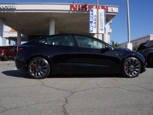 2023 Tesla Model 3 Performance