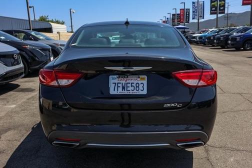 2015 Chrysler 200 C