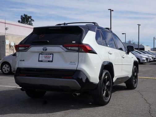 2021 Toyota RAV4 Hybrid XSE