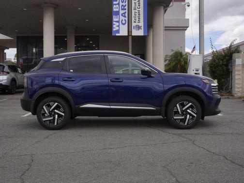 Deep Blue Pearl 2026 Nissan Kicks SV