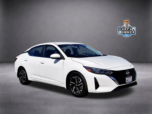 Aspen White 2024 Nissan Sentra SV