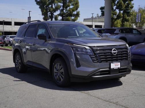 Gun Metallic 2026 Nissan Pathfinder SV