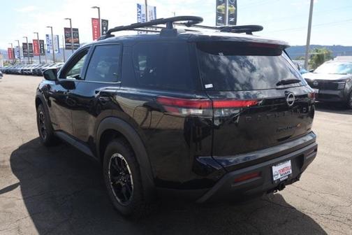 2025 Nissan Pathfinder Rock Creek