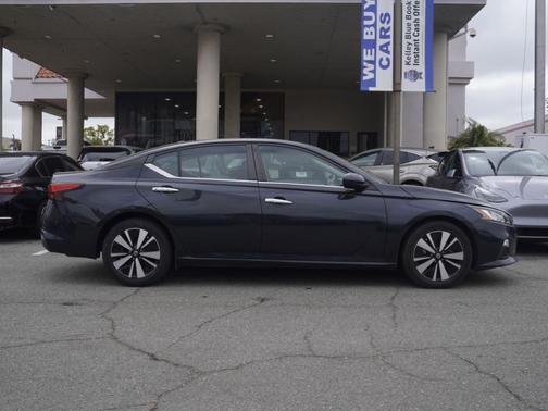 Storm Blue Metallic 2021 Nissan Altima 2.5 SV
