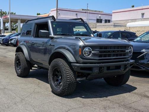 2021 Ford Bronco Base