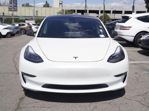 Pearl White Multi 2022 Tesla Model 3 Performance