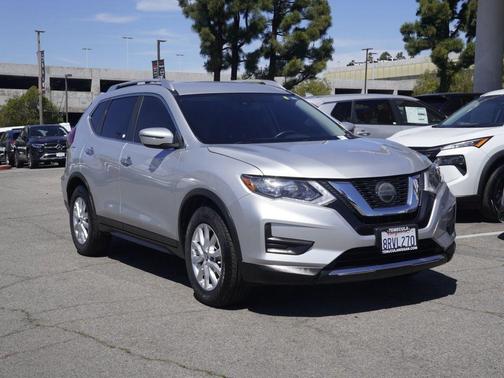 2020 Nissan Rogue SV
