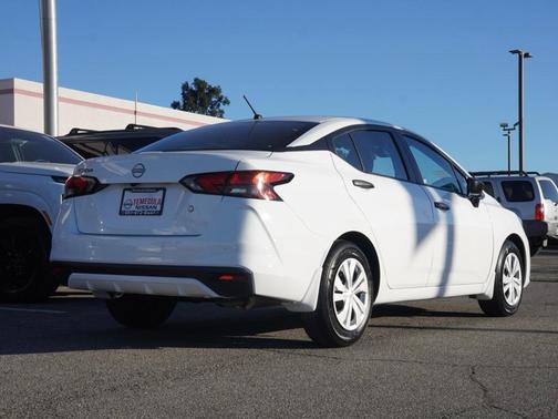 2025 Nissan Versa S