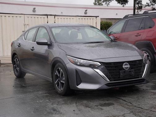 Gun Metallic 2024 Nissan Sentra SV