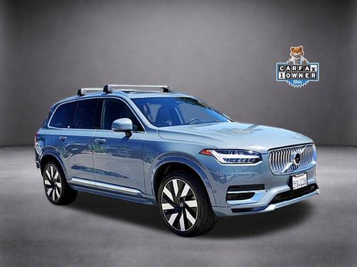 Gray Metallic 2023 Volvo XC90 Recharge Plug-In Hybrid T8 Ultimate Bright Theme 7-Seater