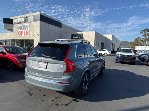 Gray Metallic 2023 Volvo XC90 Recharge Plug-In Hybrid T8 Ultimate Bright Theme 7-Seater