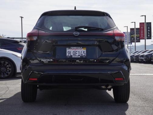 2024 Nissan Kicks S