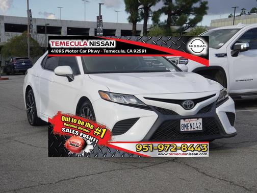 2018 Toyota Camry SE