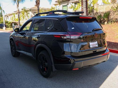 Black 2025 Nissan Rogue Rock Creek
