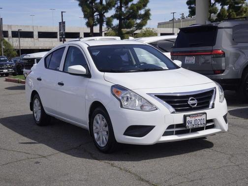Cloud White 2019 Nissan Versa 1.6 S+