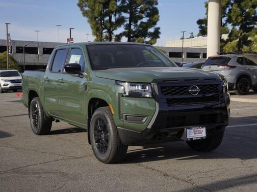 Green 2026 Nissan Frontier SV