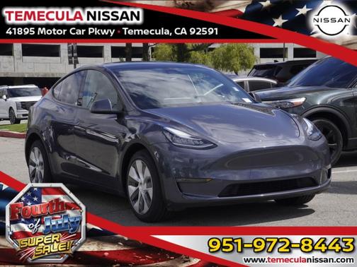 Midnight Silver Metallic 2023 Tesla Model Y Long Range