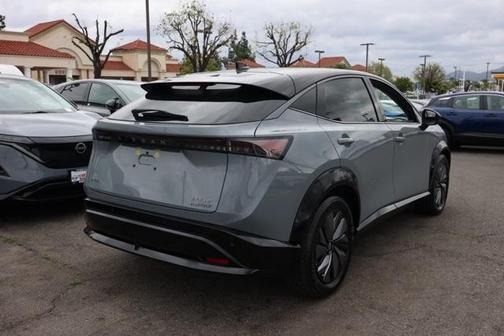 2025 Nissan ARIYA EVOLVE+