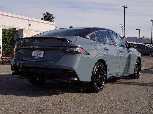 2026 Nissan Sentra SR