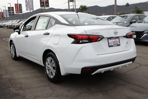 2025 Nissan Versa S