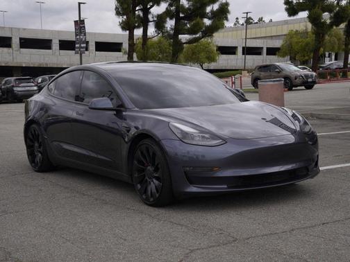 Midnight Silver Metallic 2021 Tesla Model 3 Performance
