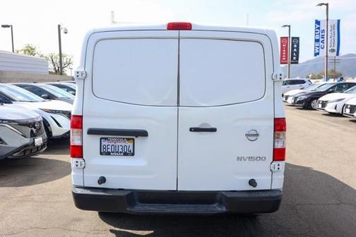 2018 Nissan NV Cargo NV1500 S V6