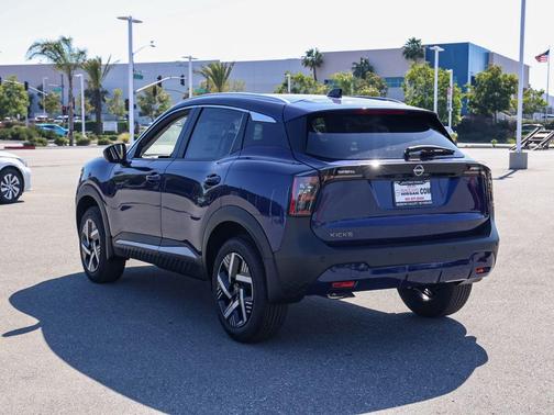Deep Blue Pearl 2026 Nissan Kicks SV