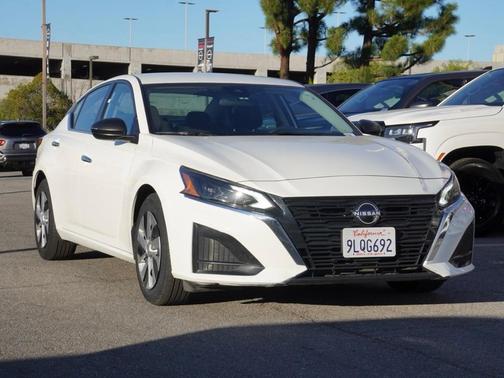 2024 Nissan Altima 2.5 S