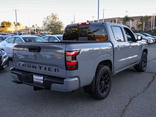 Boulder Gray Metallic 2026 Nissan Frontier SV
