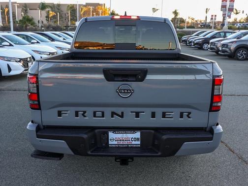 Boulder Gray Metallic 2026 Nissan Frontier SV