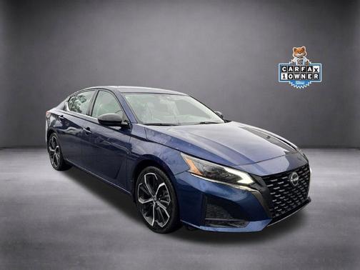Deep Blue Pearl 2024 Nissan Altima 2.5 SR