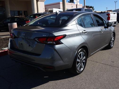 2024 Nissan Versa 1.6 SV