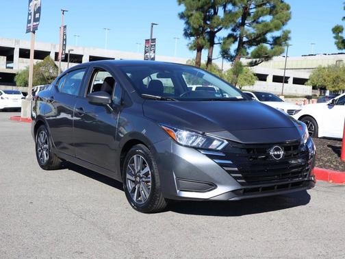 2024 Nissan Versa 1.6 SV