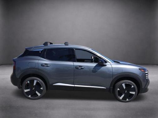 Gun Metallic 2026 Nissan Kicks SR