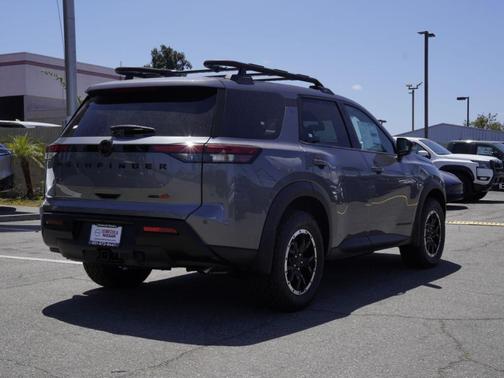 Gun Metallic 2026 Nissan Pathfinder Rock Creek