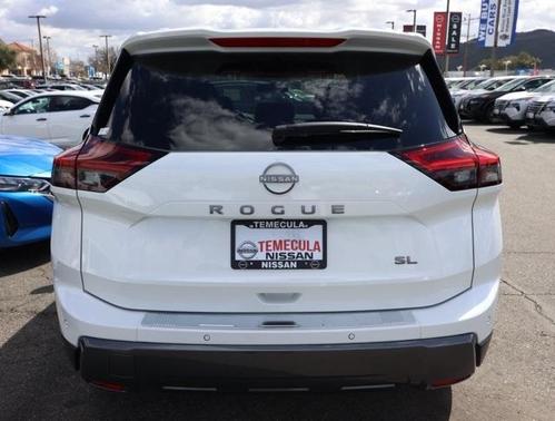 2025 Nissan Rogue SL