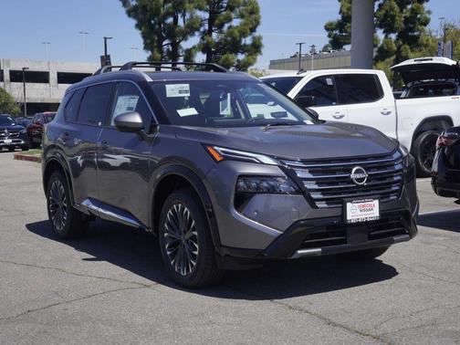 Gun Metallic 2026 Nissan Rogue Platinum