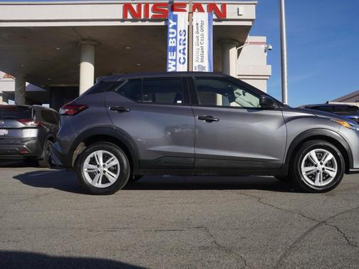 2024 Nissan Kicks S