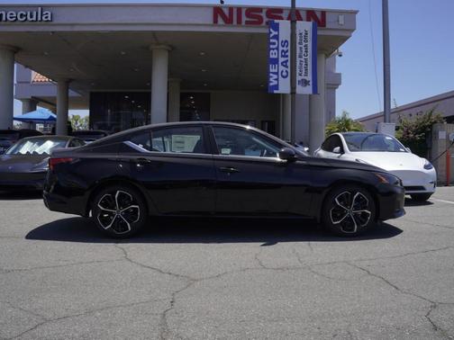 Black 2026 Nissan Altima SR