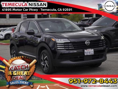 Super Black 2025 Nissan Kicks SV
