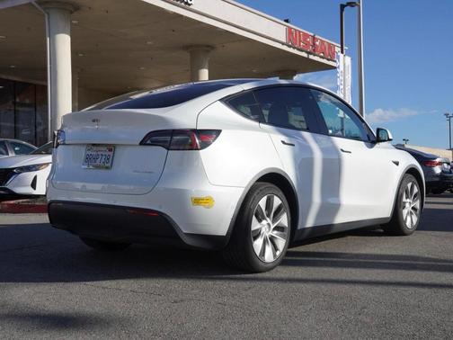 2020 Tesla Model Y Long Range